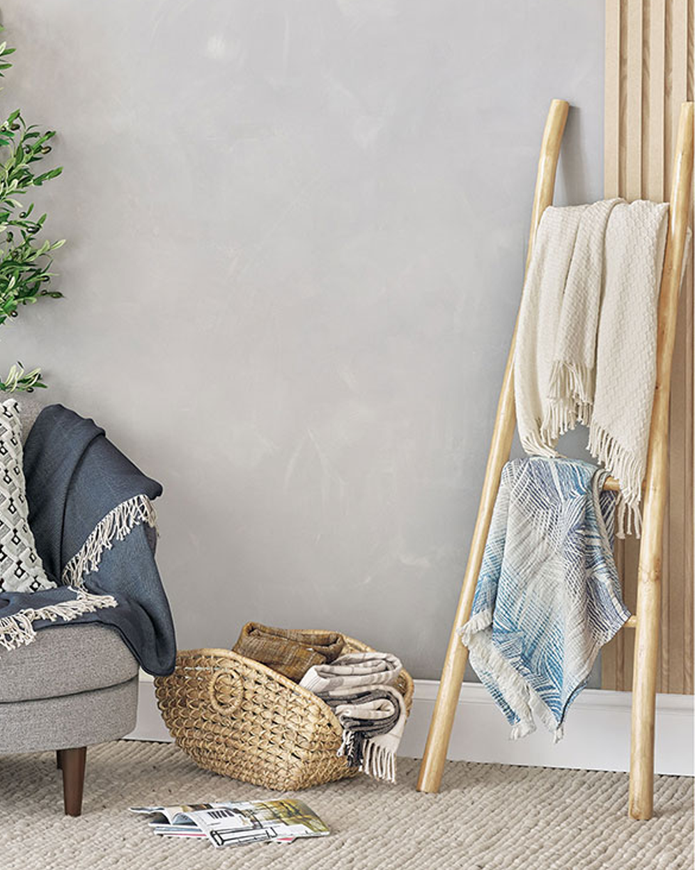 Maeve Ivory Throw